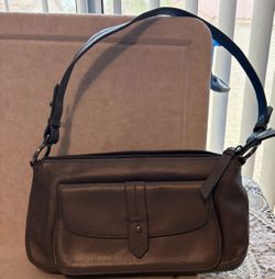 KENNETH COLE gray shoulder purse by Reaction 11.5 inches with