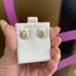 14k EARRINGS STUDS HEART 