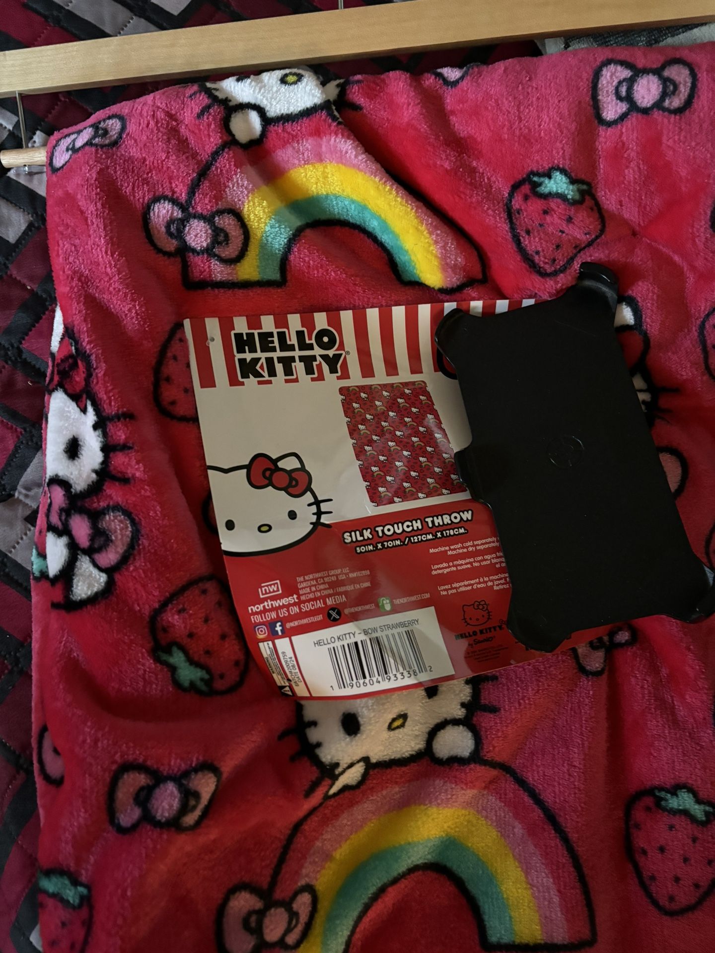 Brand new hello Kitty blanket