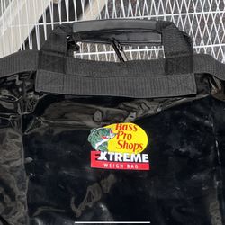 Bass Pro Shop Tournament Weigh Bag for Sale in Modesto, CA
