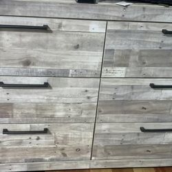 Dresser Set