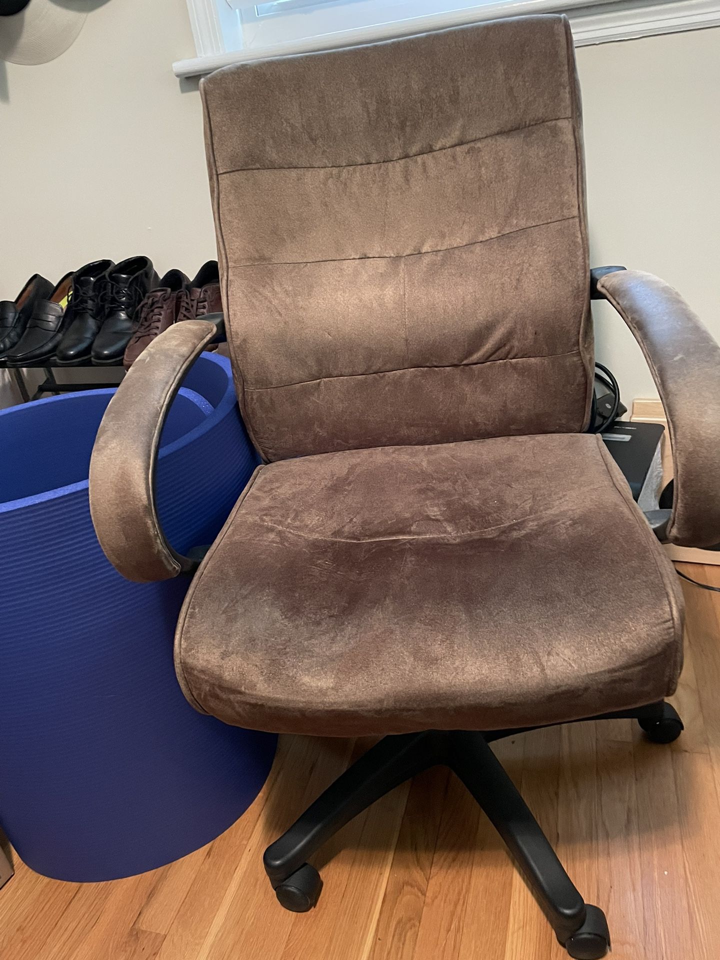 Free Desk Chair