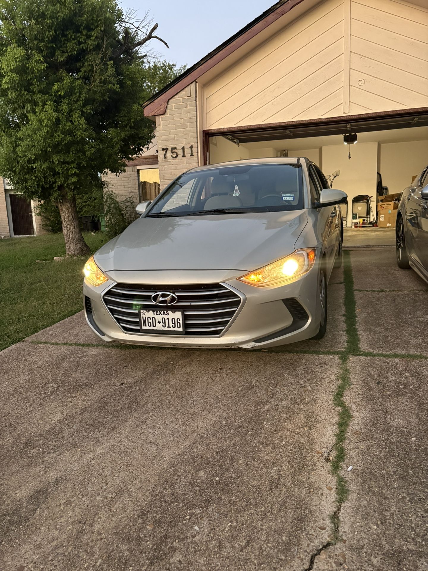 2017 Hyundai Elantra