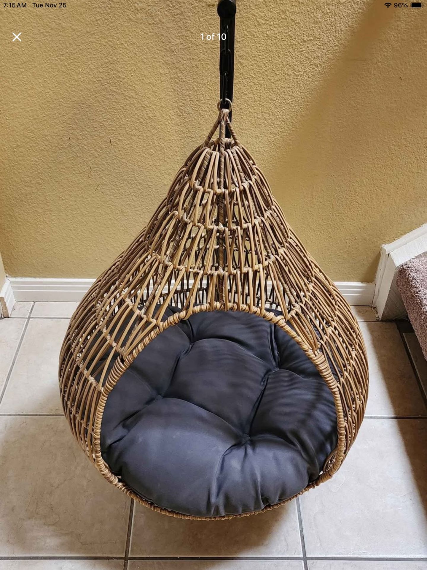 Cat or small dog hanging bed, used cushion has some decoloration check pics for measurements Only Local Public Meeting