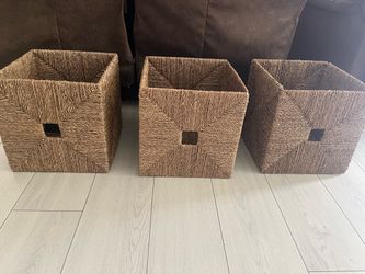 Knipsa baskets
