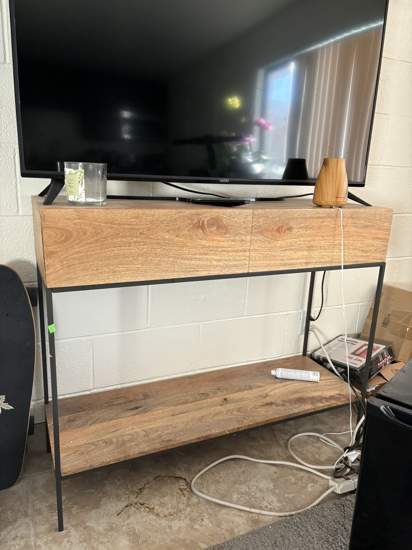 Tv Stand 