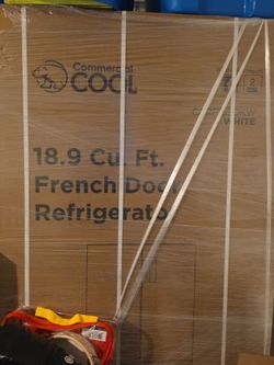 Nevera estilo frances, color blanca .NUNCA USADA NUEVA DE CAJA, NO DEJA LOS DEDOS MARCADOS EN LA SUPERFICIE, 4 PUERTAS, DOS FREZZER,  1200 , O MEJOR O