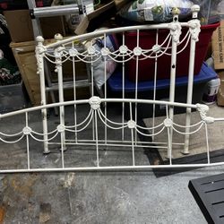 White iron Bed