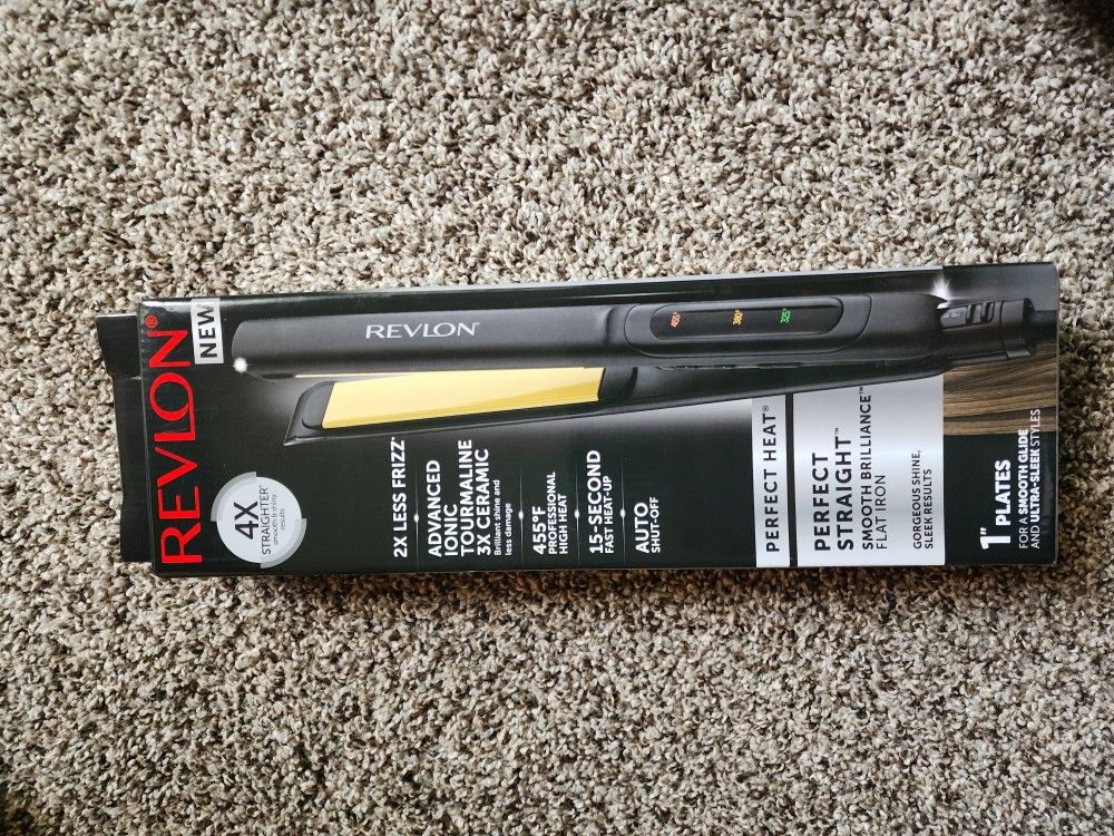 Revlon Hair Straightener *NEW*
