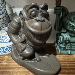Big Toe Stowaway Surfing Monkey Tiki Mug