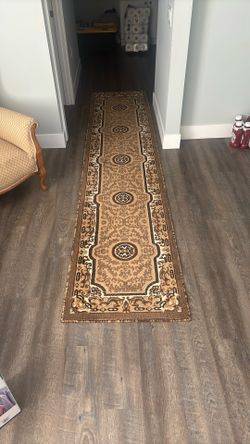 Long Carpet