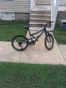 Kids Mountain Bike Black and Blue