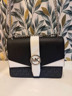 Michael Kors MK Crossbody Chain Bag