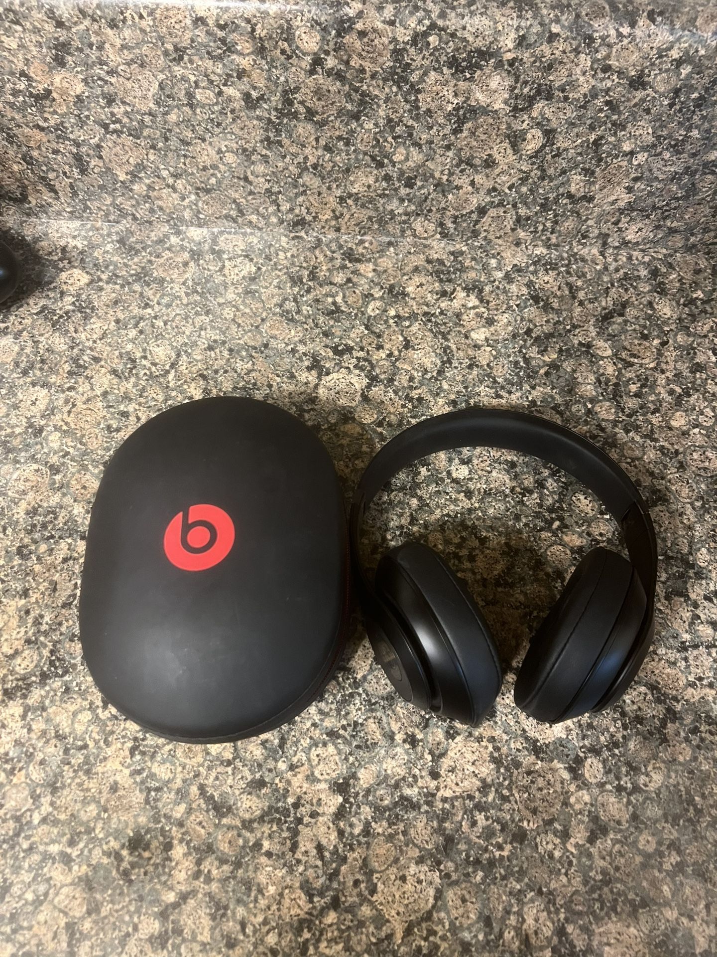 Beats By Dre Headphones Studio3