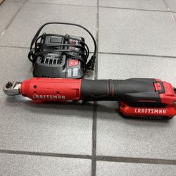 Craftsman 20 Volt 3/8” Cordless Ratchet With 20v Battery And Charger 