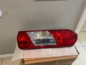 2015-2024 ford transit right tail light