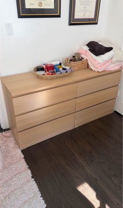 Chest of Drawers (Large)