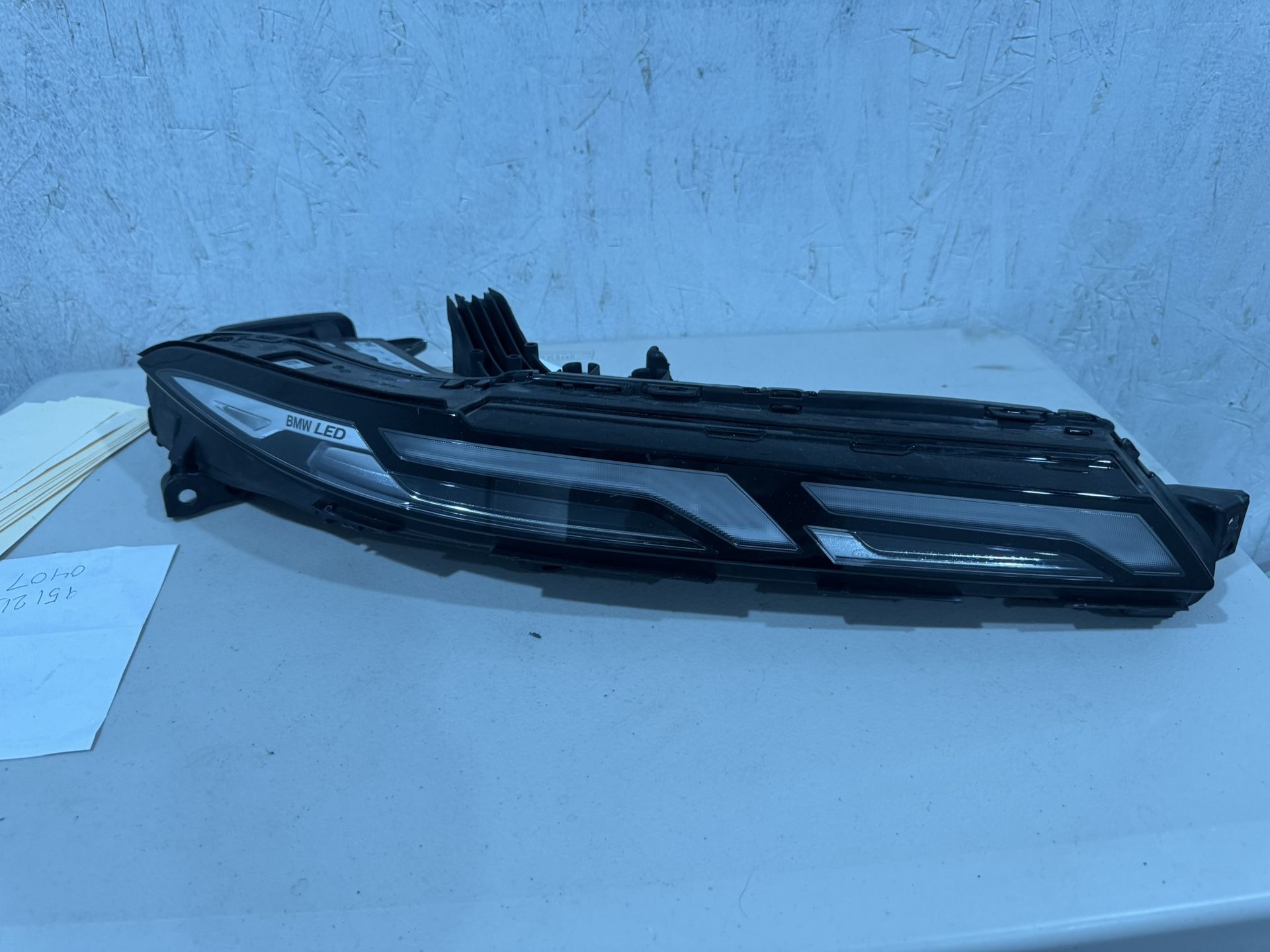 2024 Bmw I7 Right Headlight 