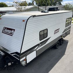 2023 Coachman 25Ft RV Travel trailer Camper 