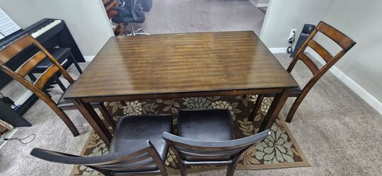 Dinning table