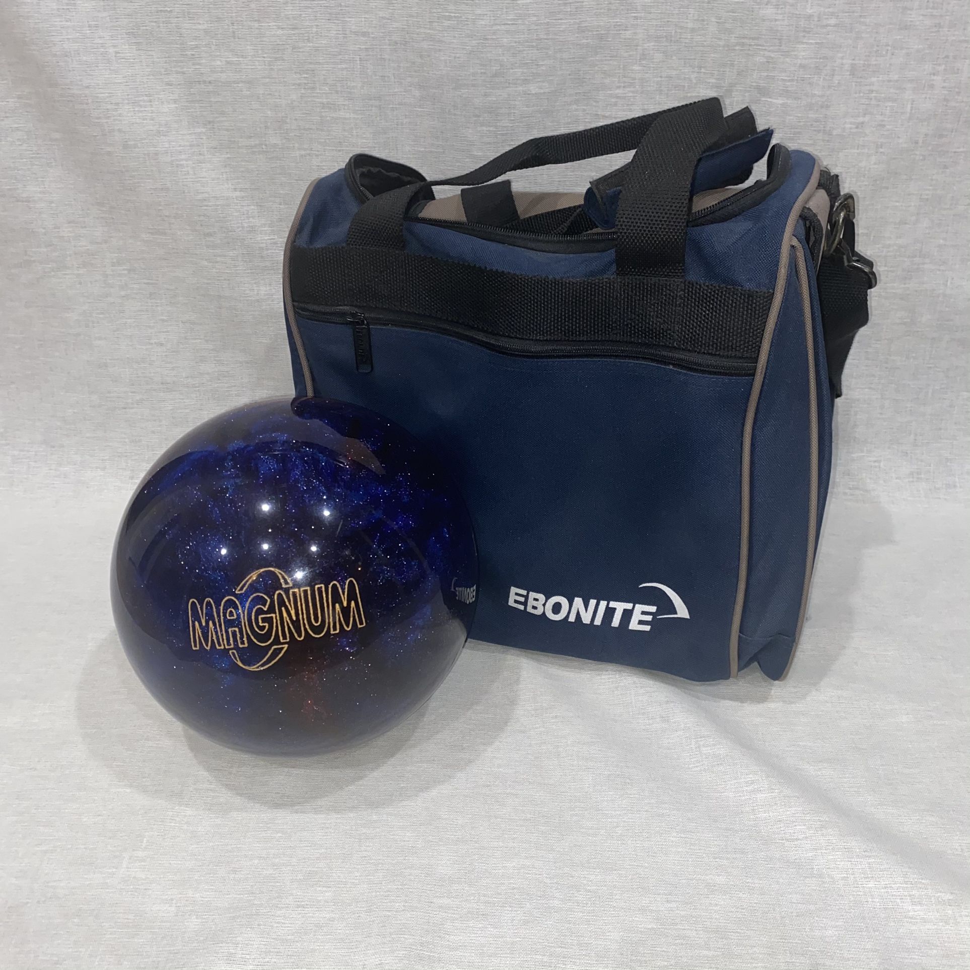 Ebonite Magnum Bowling Ball With Bag