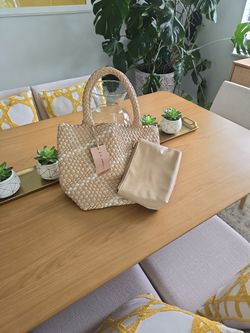 Handbag/beach Tote & Accessory Carry All