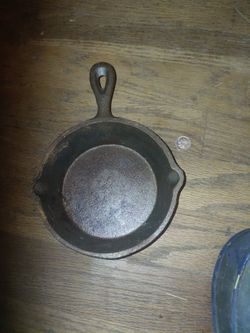 Mini cast iron pan