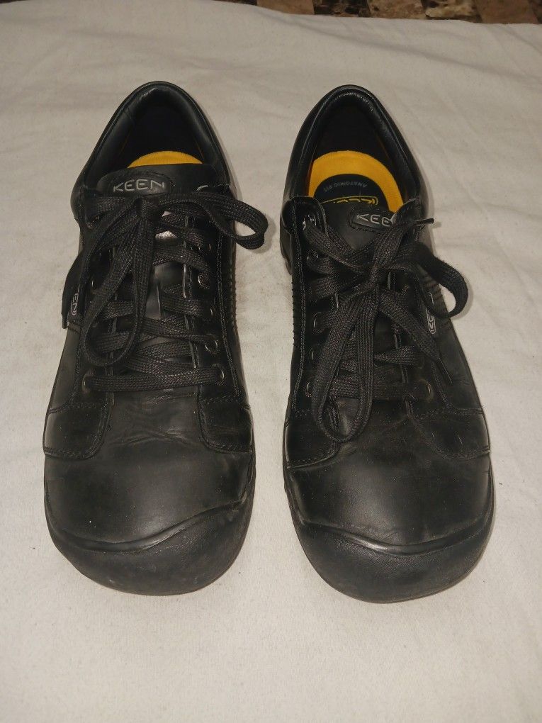Keen Men's Austin Oxford Black Leather Shoes (Size 11.5)