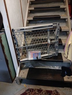 Regalo Expandable Safety Gate