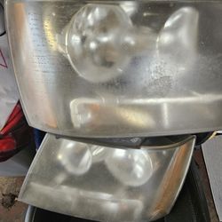 Chevy Tahoe Headlights 