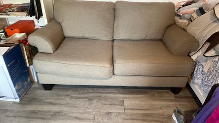 Love seat