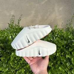 Nike Mind slides 001 “sail” 7women and 8women