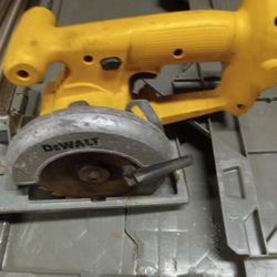 Dewalt Circular Saw