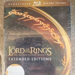 Lord of the Rings Motion Picture Trilogy Extended Edition blu-ray.