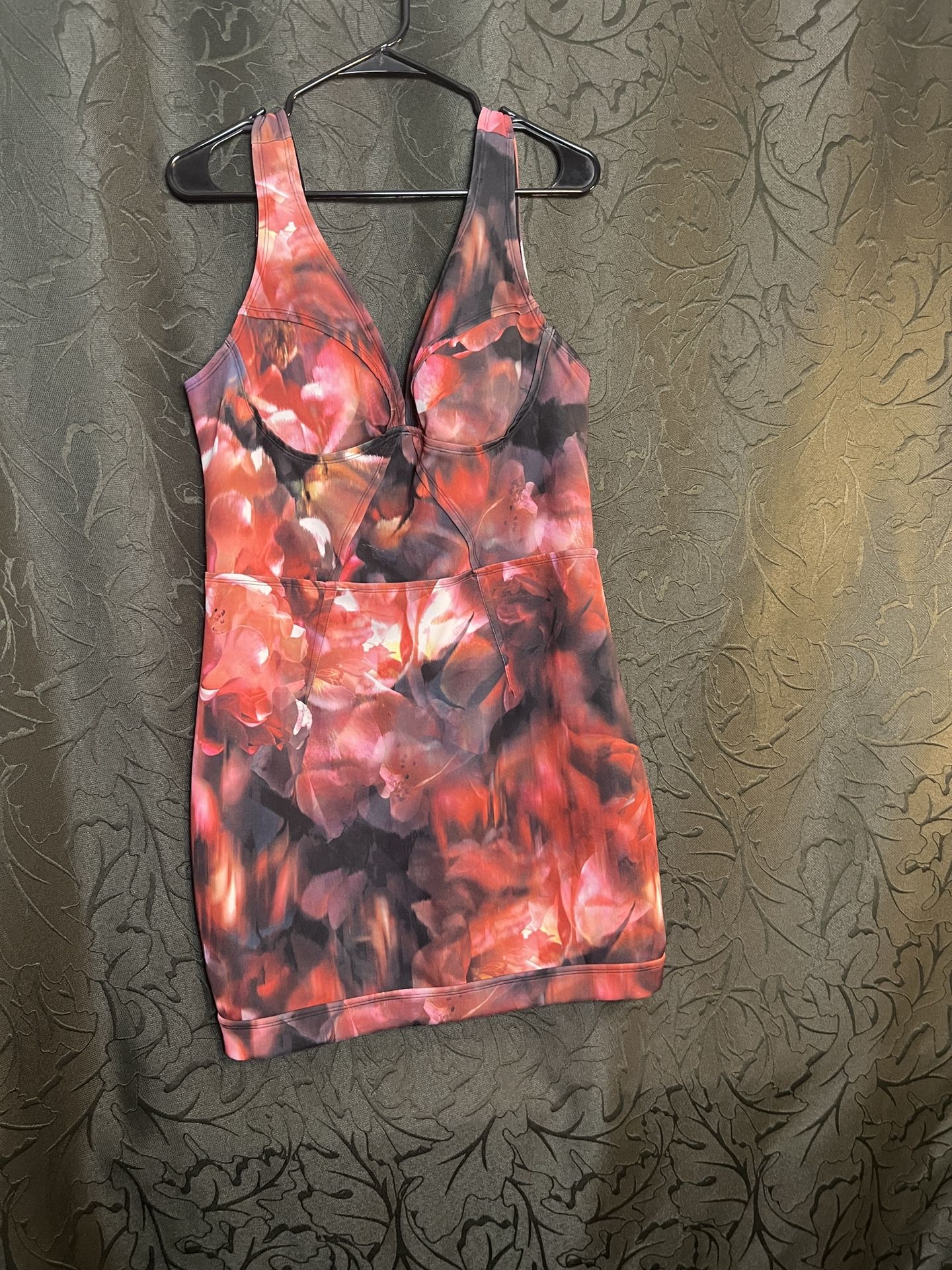 Elegant Floral Scuba Dress – Red and Black – Size 16 – $200