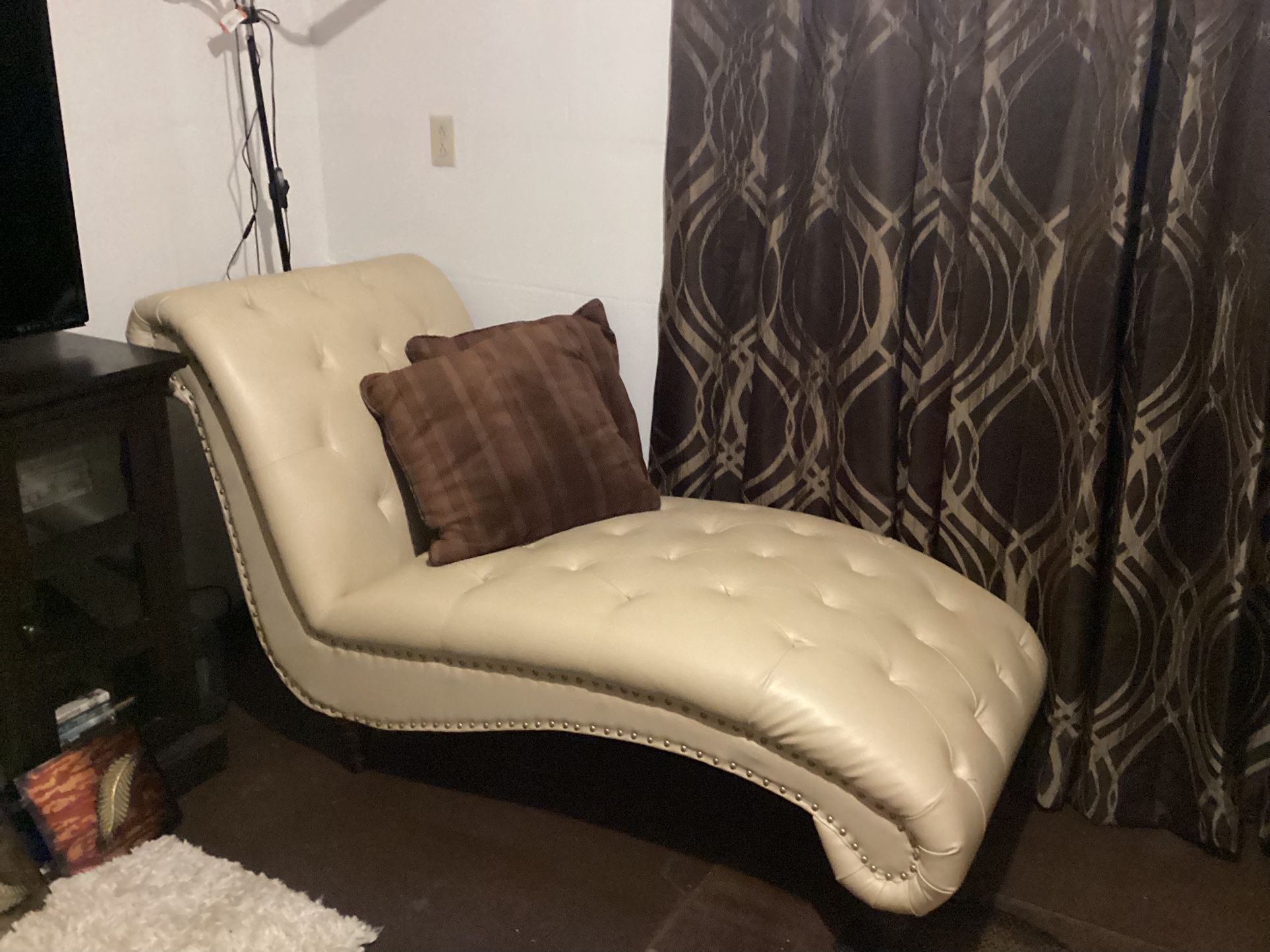 Chaise Lounge, Two Bar stools