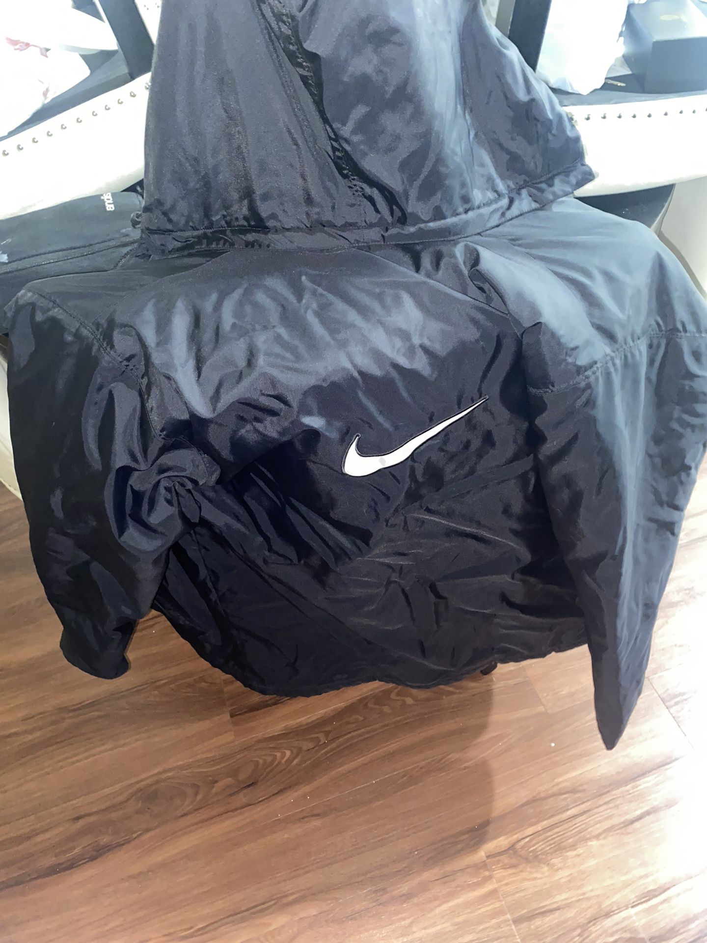 Men’s Nike Windbreaker