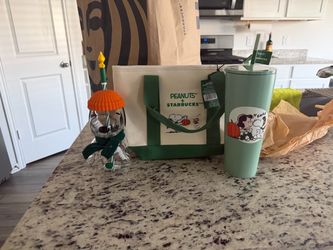 Snoopy Starbucks