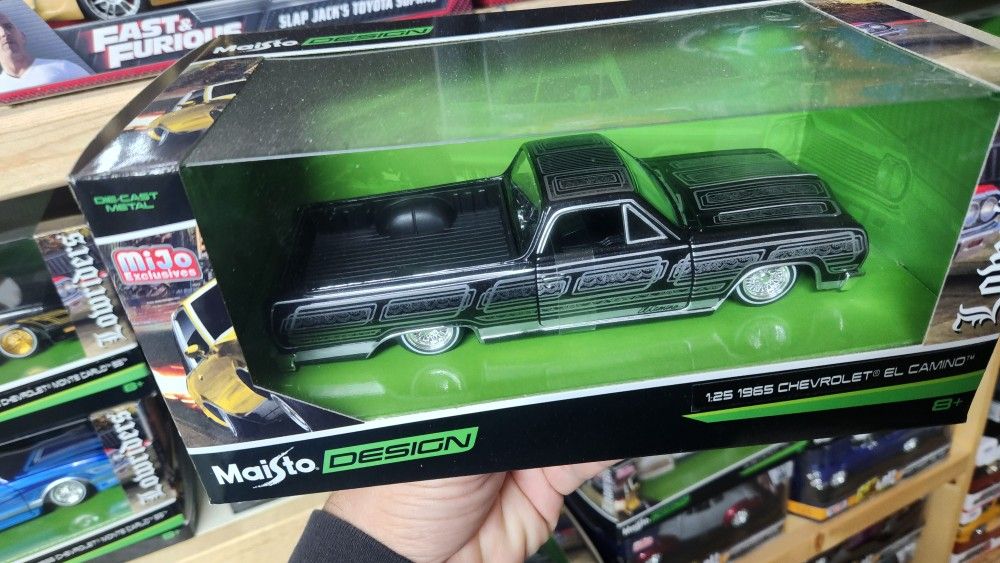Diecast Collection 124 Scale