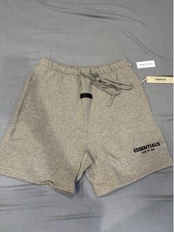Essentials Shorts Medium