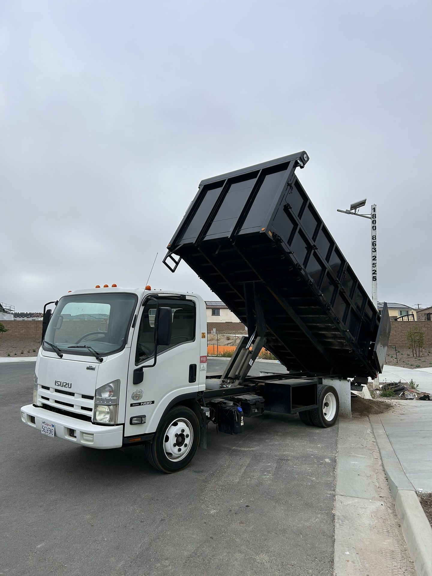 Isuzu Dump Truck