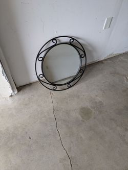 Mirror (Circular)