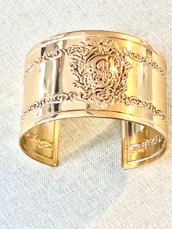 Laminated Gold Woman’s Braclet