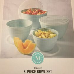 Martha Stewart prep bowls - 8 Piece Set - BRAND NEW