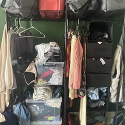 Wardrobe rack Closet