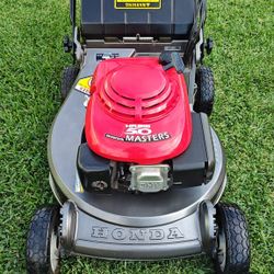 Honda HR 215 Commercial Lawn Mower 