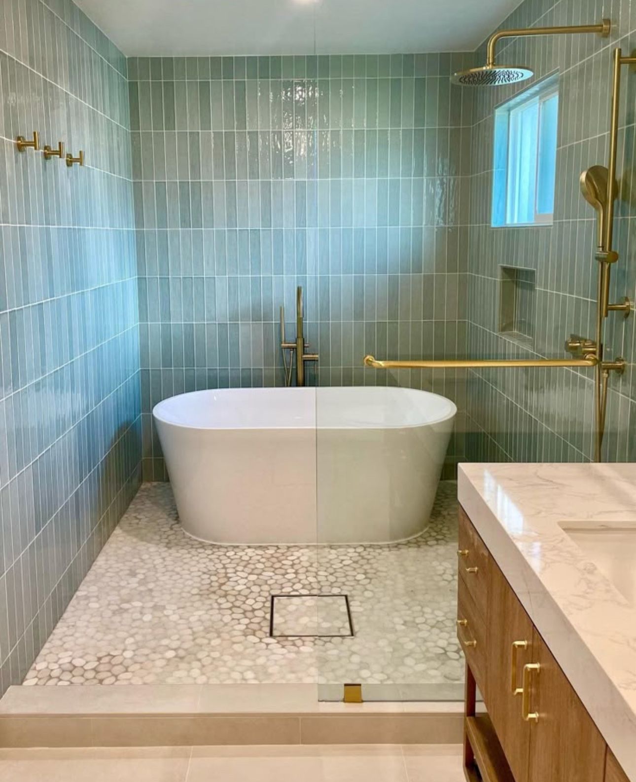 Elegant Ceramic Tile 