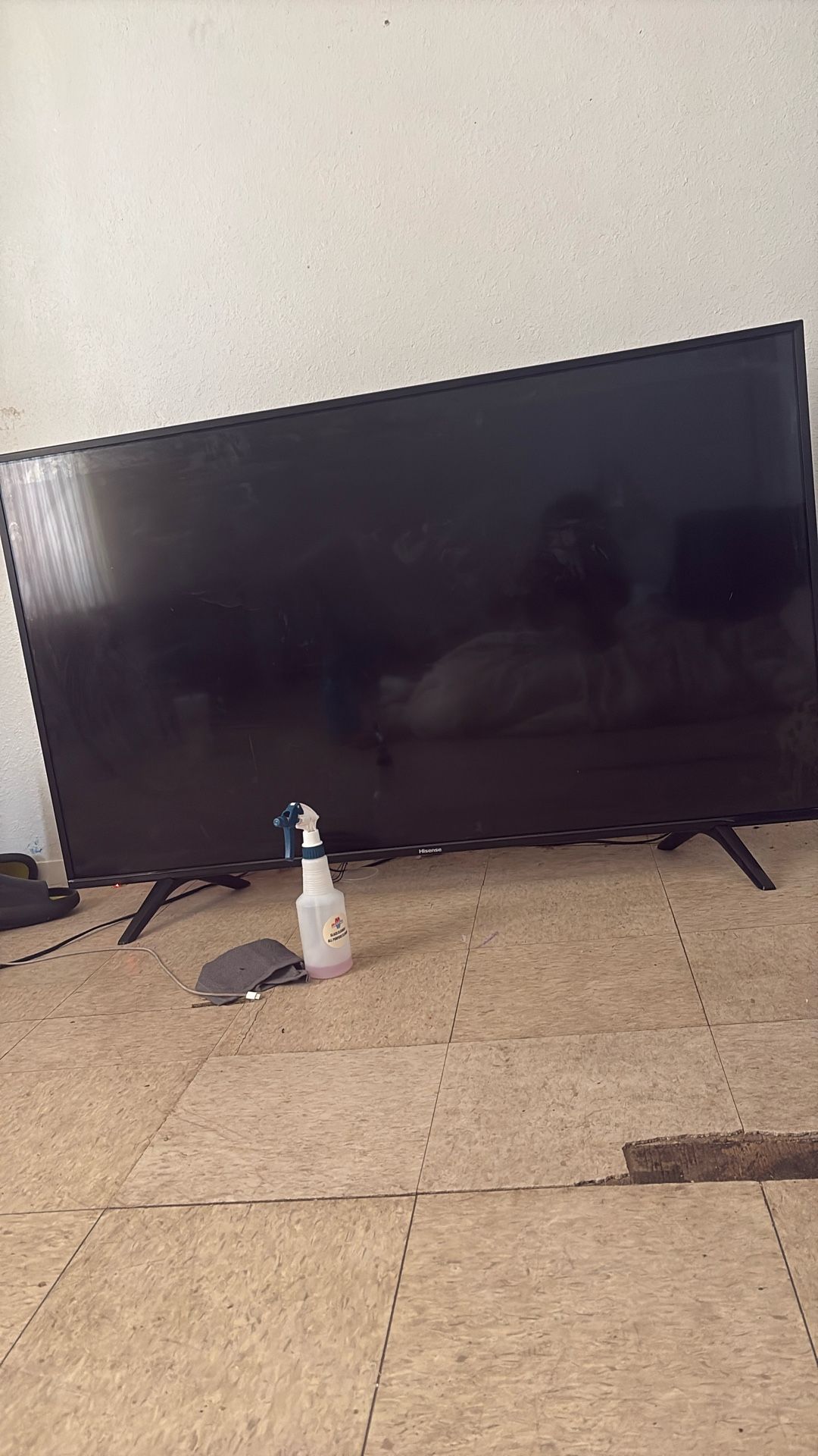 65 Inch Flatscreen Smart Tv