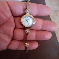 VINTAGE WATCH
