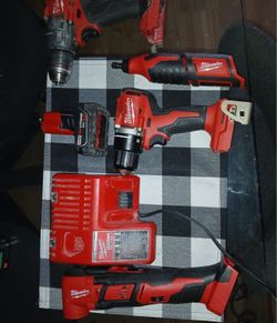 Milwaukee Power Tool Set